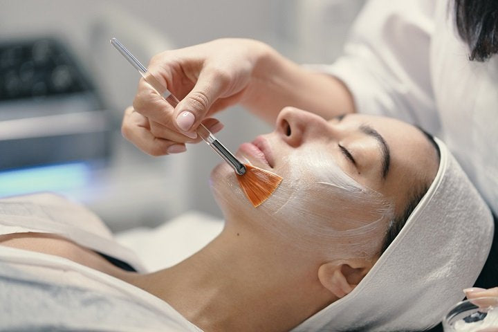Revealing Radiance: A Holistic Guide To Chemical Peel