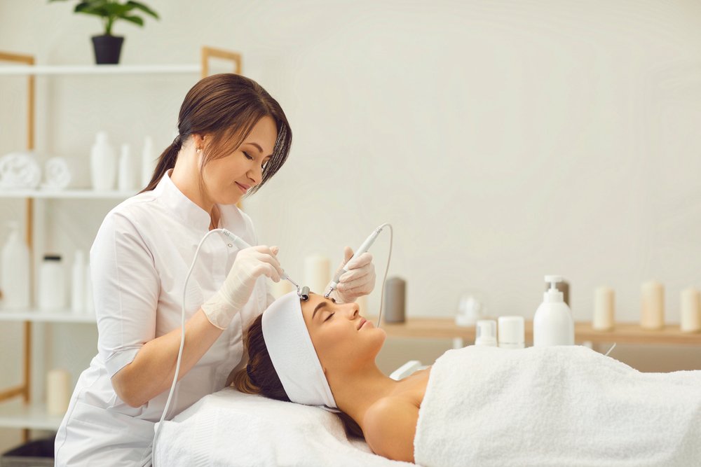Facial Rejuvenation Procedures That Can Improve Your Skin